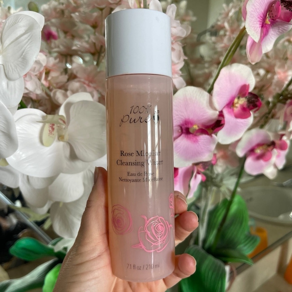 New Rose Micellar Cleansing Water - Picture 3 of 11